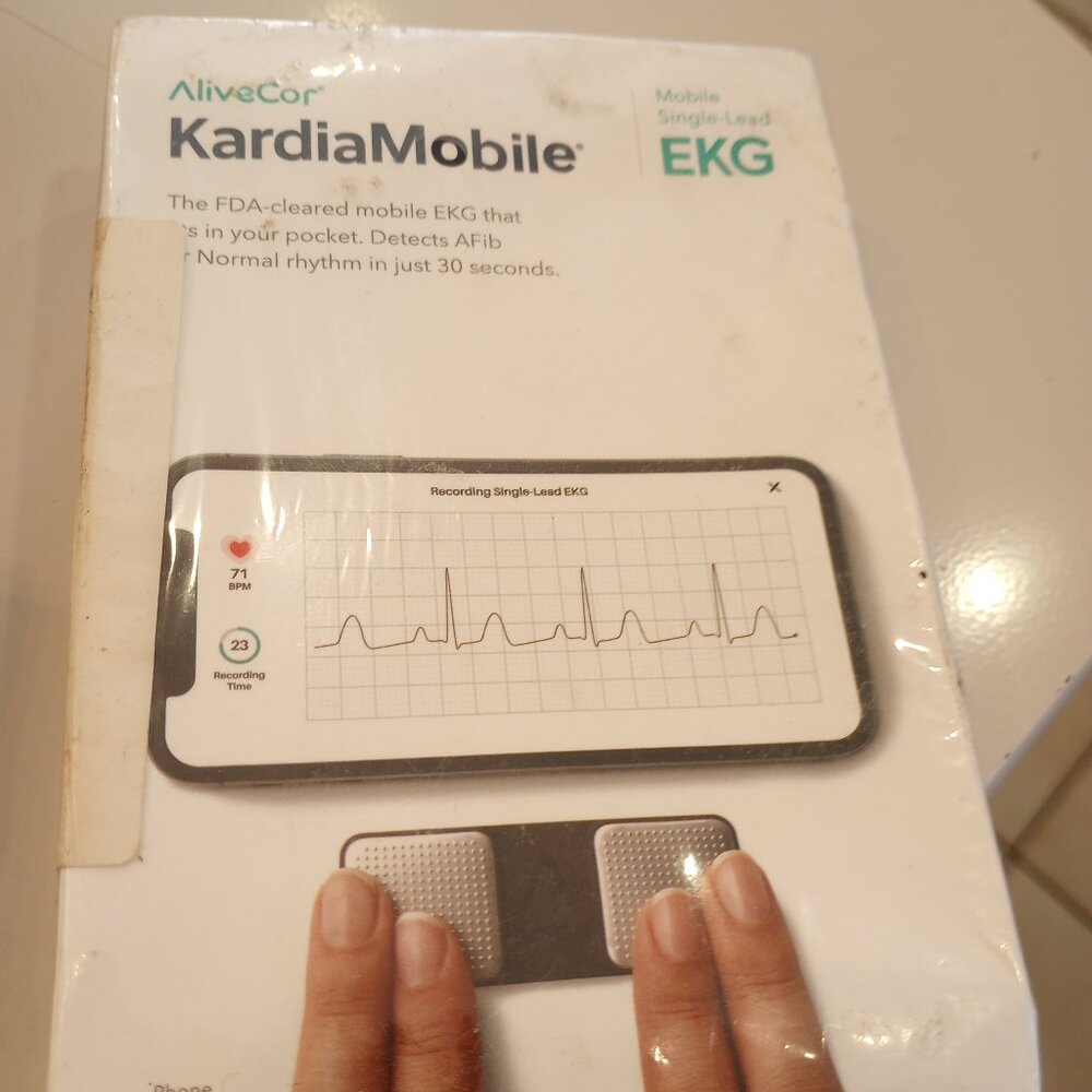 Never Opened 1-Lead Personal EKG Monitor, Record EKGs at Home, Detects AFib